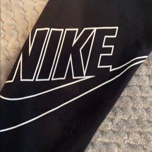 Women’s Nike legging